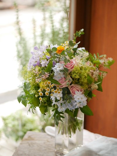 お花の通販 誕生日 お祝い 開店祝いにおしゃれでかわいいアレンジを！