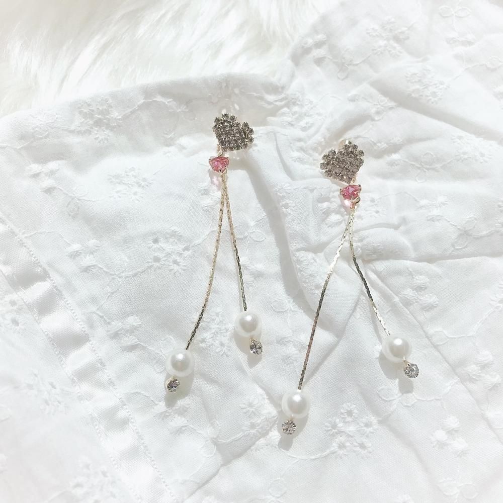 スキップパールルージュハートピアス Moca Tokyo Online Shop スキップパールルージュハートピアス Moca Tokyo Online Shop