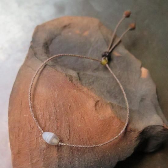 古代瑪瑙 極小 ＋ 木の実 杏色 ブレスレット - 東京・神楽坂