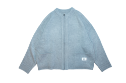 <img class='new_mark_img1' src='https://img.shop-pro.jp/img/new/icons20.gif' style='border:none;display:inline;margin:0px;padding:0px;width:auto;' />Zip up crew neck cardigan 졼