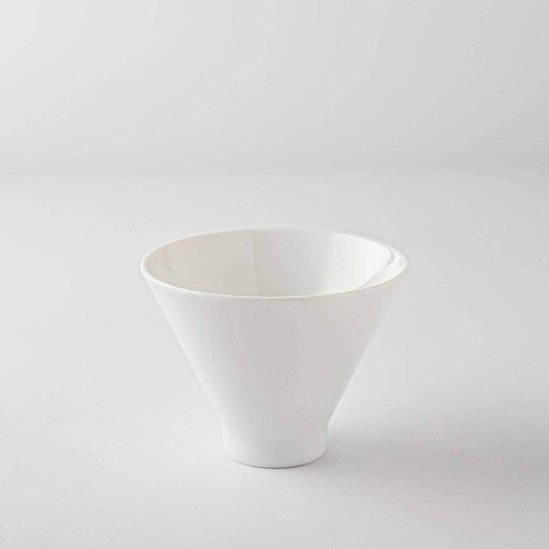 茶白 朝顔形煎茶碗 白磁[定番] - 業務用食器販売用食器 卸売のやまに