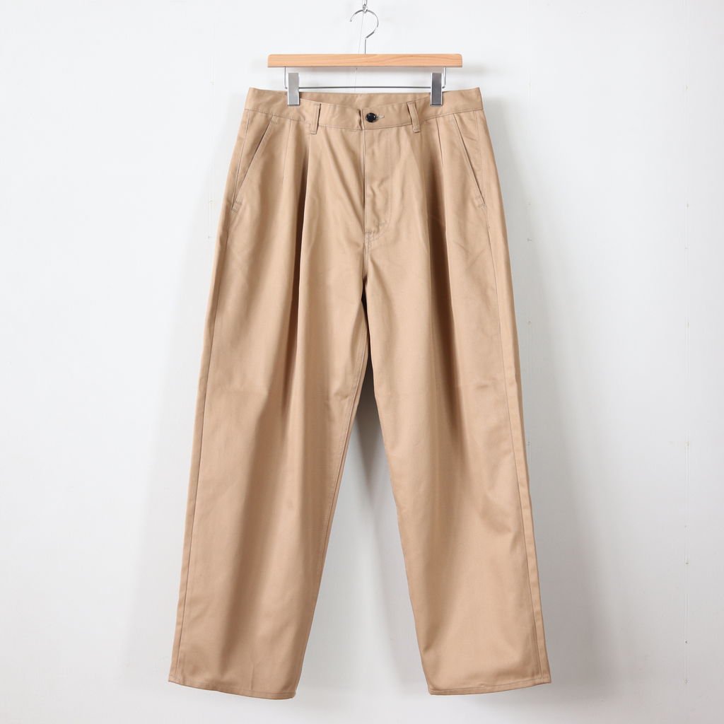 Graphpaper / CHINO TWO TUCK PANTS BEIGE