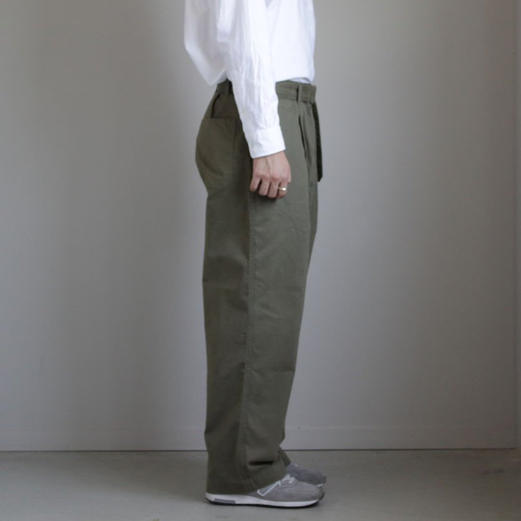 Graphpaper / MILITARY CLOTH BELTED PANTS KHAKI