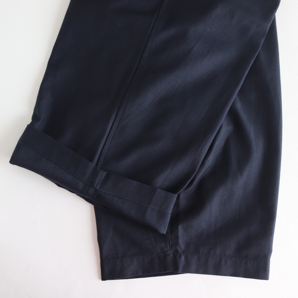 COMME des GARCONS HOMME / 綿バックサテン 2タックパンツ NAVY