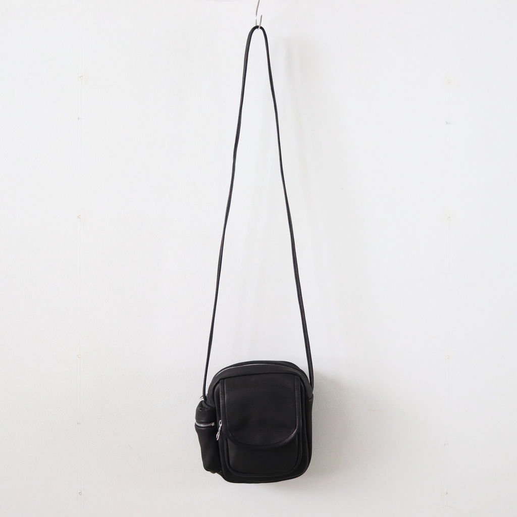 Aeta アエタ DA05 DEER SHOULDER POUCH[black] - library.iainponorogo