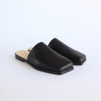 LEATHER SQUARE SANDALS MADE BY FOOT THE COACHER #BLACK [A20AS04FT] _ AURALEE | オーラリー