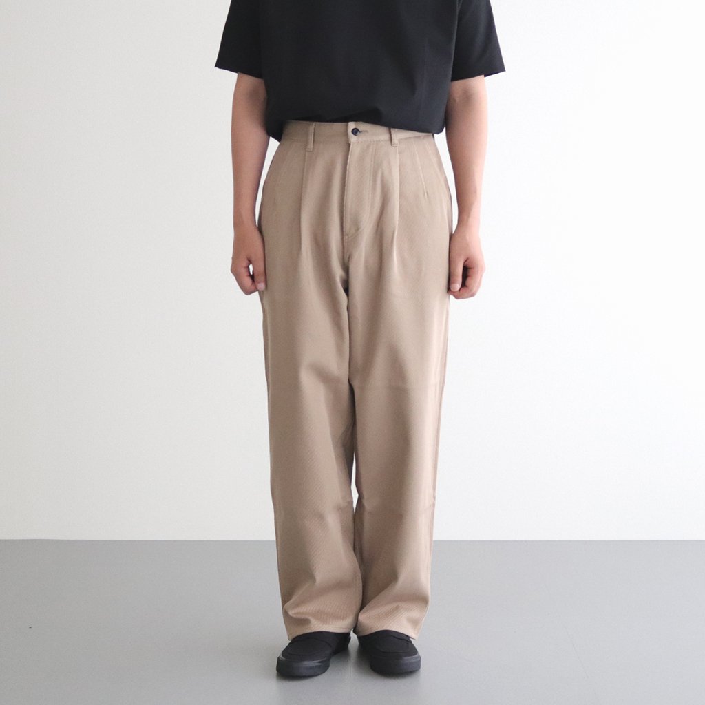 Graphpaper / HARD TWILL TWO TUCK PANTS BEIGE