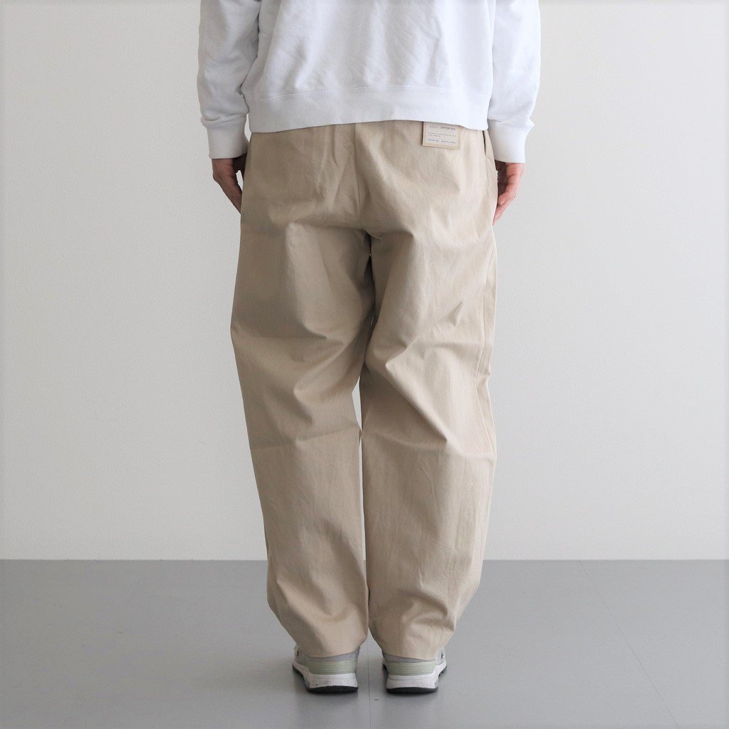 yaeca chino cloth pants tuck tapered