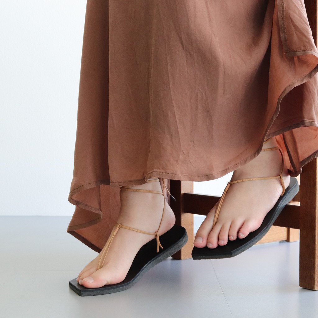 AURALEE LEATHER SQUARE SANDALS | hartwellspremium.com