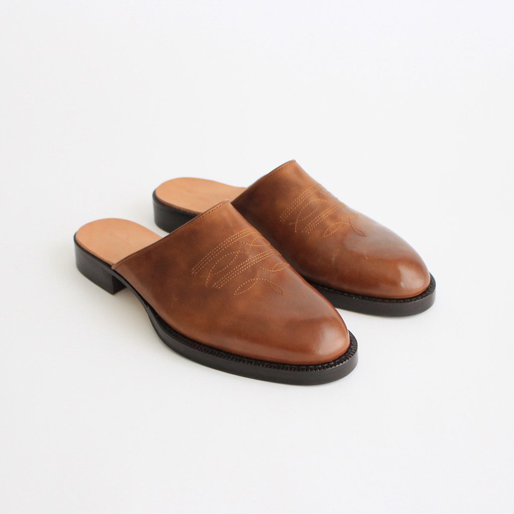 Hender Scheme Cheak サンダル | mediacenter.bengkuluselatankab.go.id