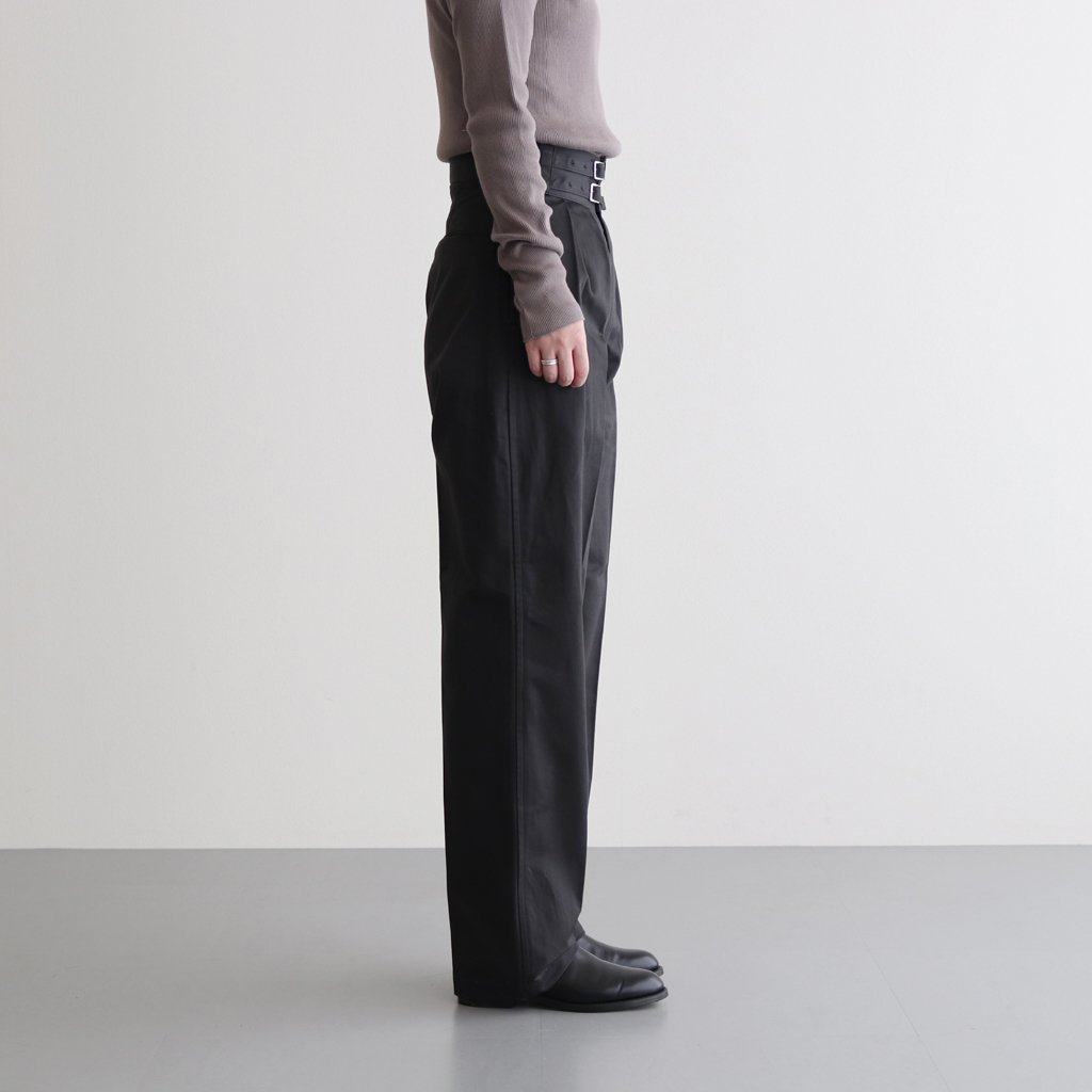 LENO / DOUBLE BELTED GURKHA TROUSERS CHARCOAL