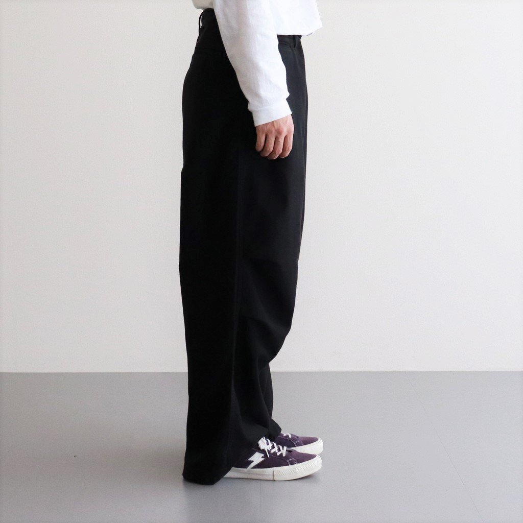 グラフペーパー LIGHT MOLESKIN OVERSIZED PANTS ワークパンツ