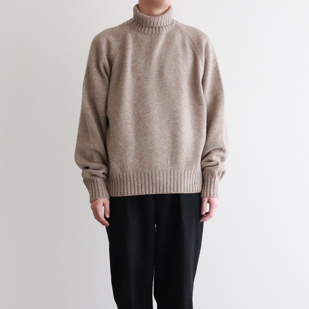 stein 21aw LAMBS LOOSE HIGH NECK KNIT-