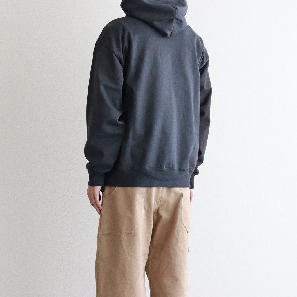 AURALEE / ORGANIC COTTON COMPACT GRADATION DYED SWEAT P/O PARKA INK BLACK  GRADATION