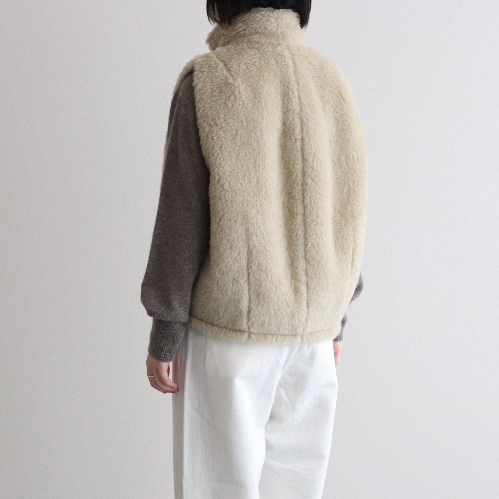 AURALEE / SHETLAND WOOL BOA ZIP VEST LIME BEIGE