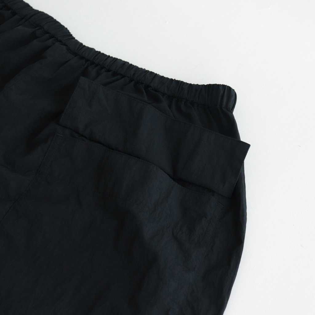 ATON / HAND DYE NYLON OVER PANTS BLACK