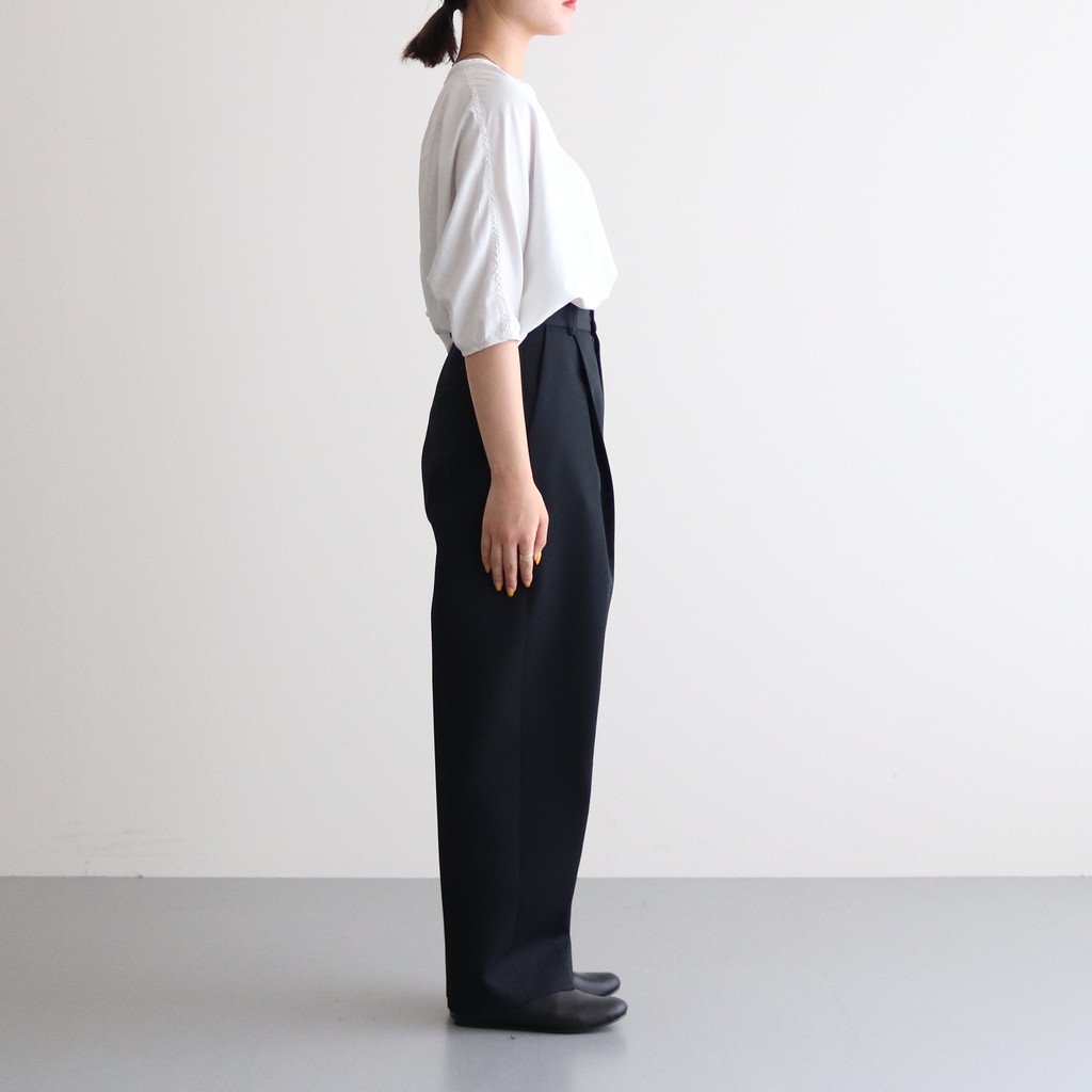 ATON 22SS WOOL GABARDINE TAPERED PANTS | www.jarussi.com.br