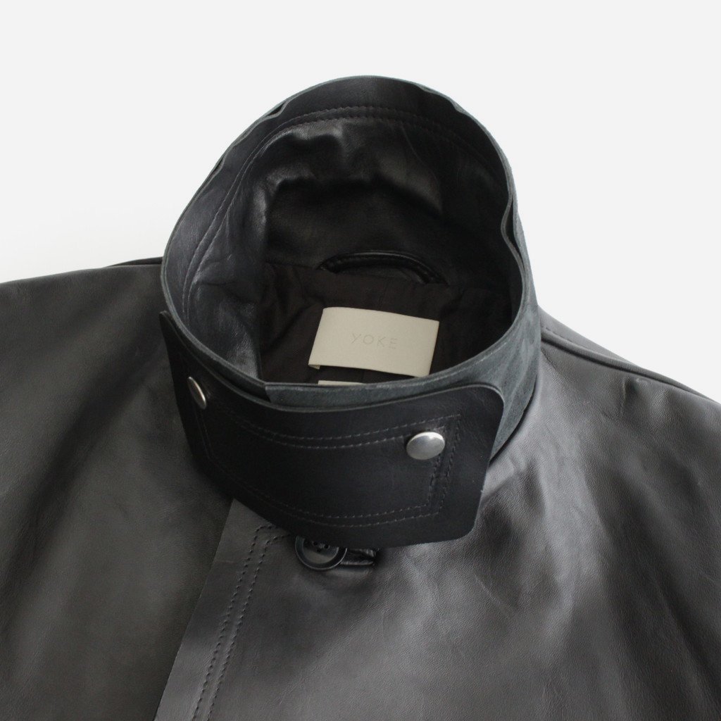 YOKE / CUT-OFF LEATHER CAR COAT BLACK