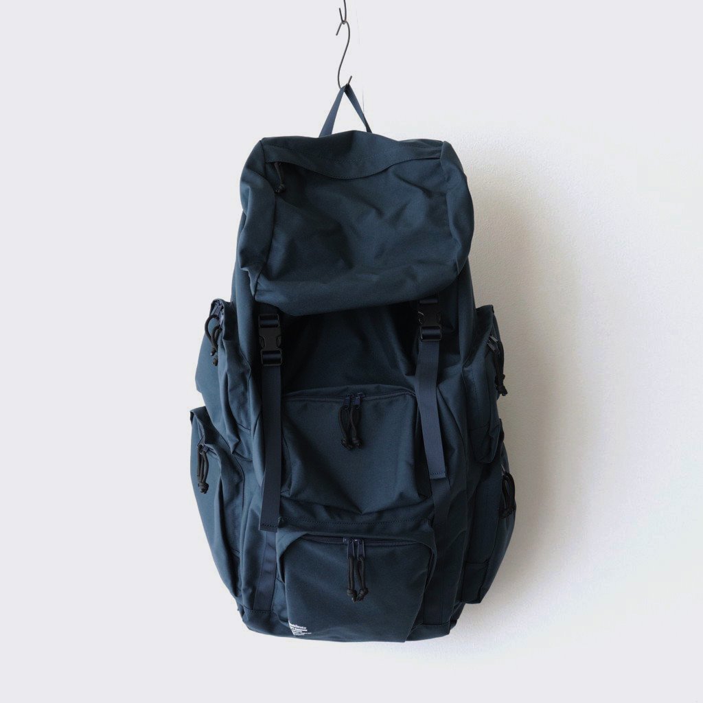 FreshService / UTILITY BACKPACK NAVY