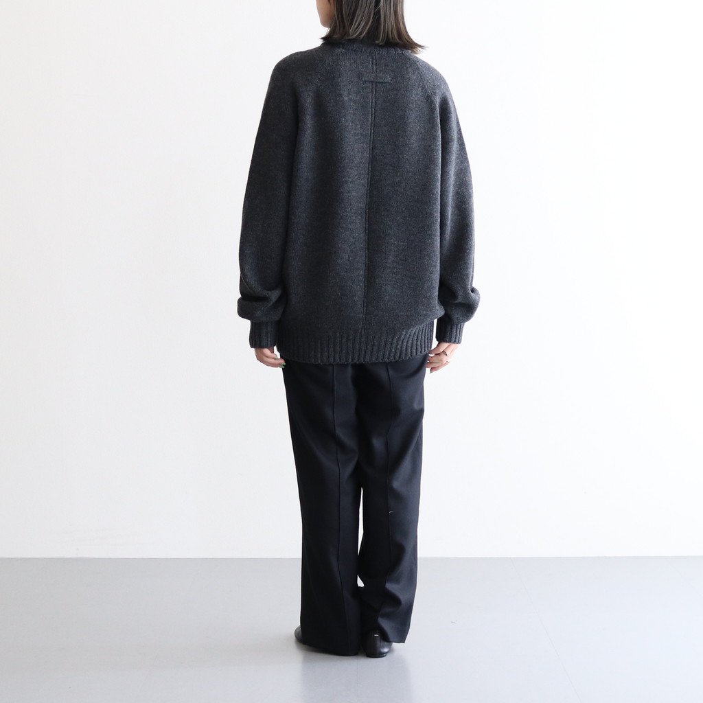 stein / EX FINE LAMBS LOOSE HIGH NECK KNIT LS CHARCOAL