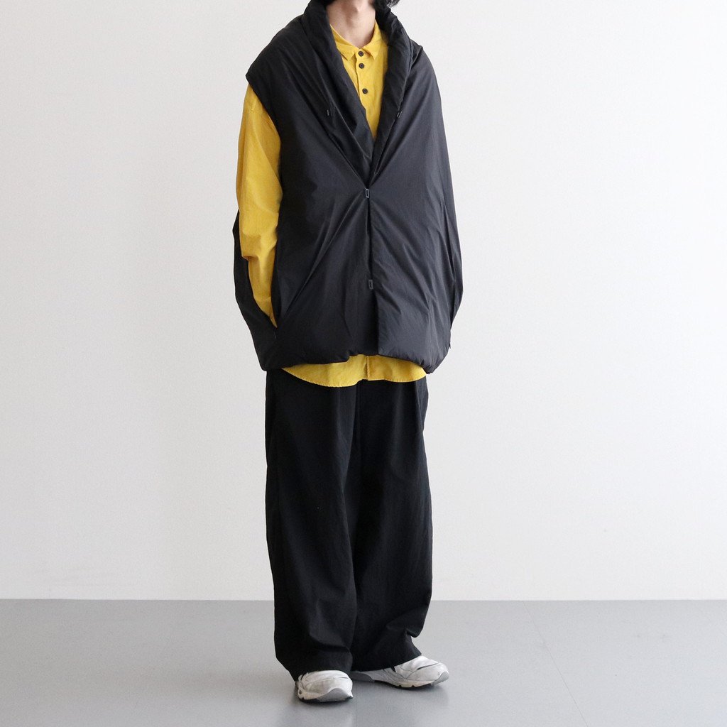 TEATORA / ROOMKEY VEST EVAPOD BLACK