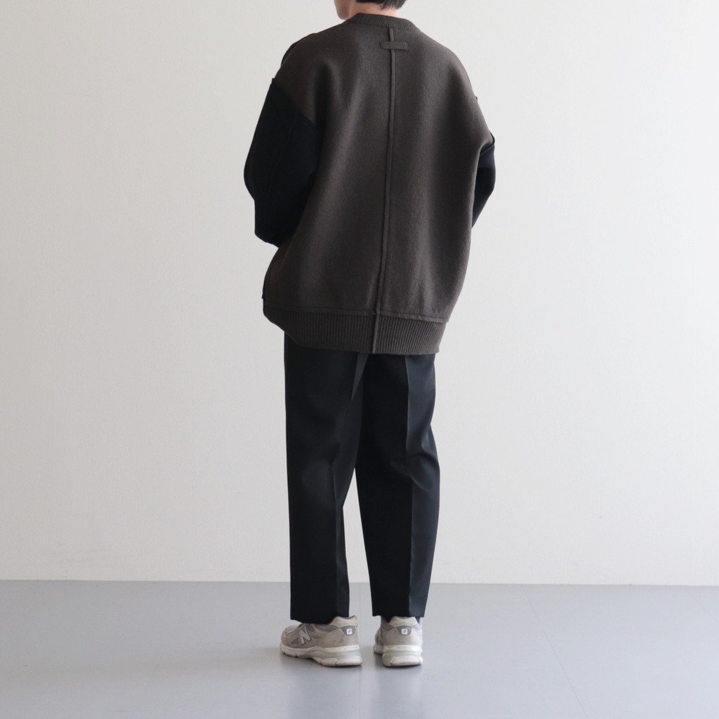 stein / SPANISH MERINO MULTI STATION KNIT LS MILITARY KHAKI × BLACK