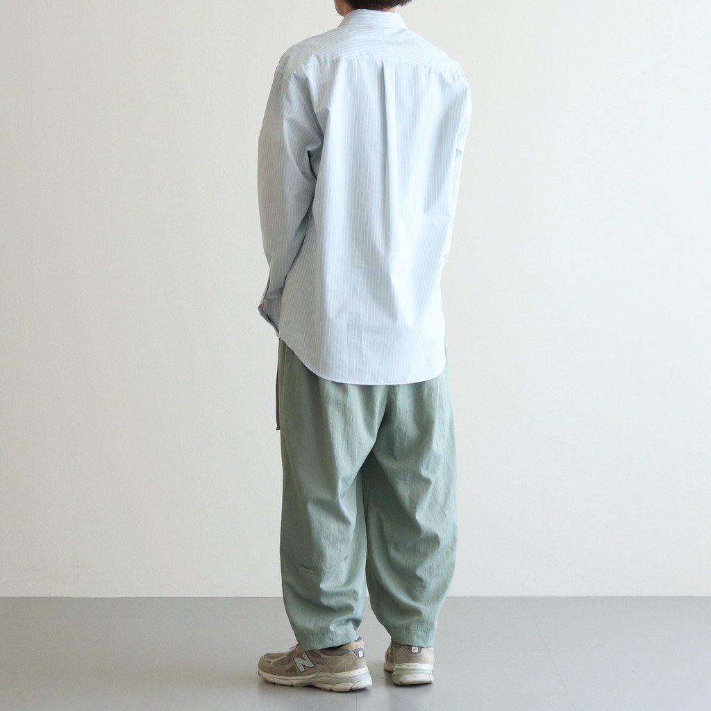 アイボリー×レッド 23SS AURALEE FINX POLYESTER STRIPE SHIRT