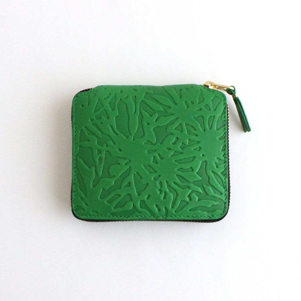 二つ折りZIP財布 - EMBOSSED FOREST #GREEN [8Z-C021-051] _ Wallet