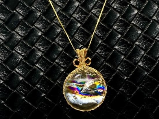 アイリスクォーツ レインボー水晶 虹入 丸玉 スフィア ワイヤー