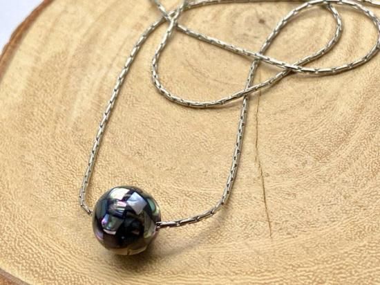 【ほぅ】天然アバロンシェルのレイモチーフネックレストップ アバロンシェル 10mm スライドピンネックレス | 天然石