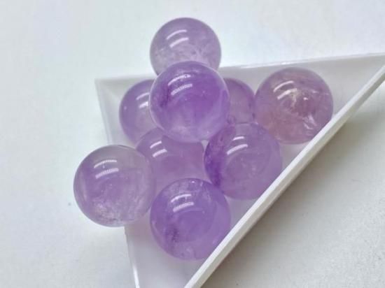 天然石ラベンダーアメジストのスフィア　ご購入前に在庫確認必要　F.108 天然石ラベンダーアメジストのスフィア ご購入前に在庫確認必要