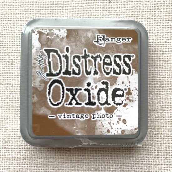 Tim Holtz Distress Oxides Ink Pad (Vintage Photo) - スクラップブッキング用品専門店  クラフトアウトレット