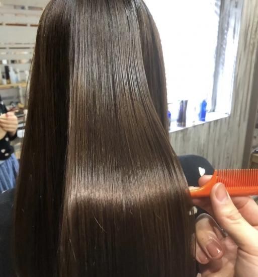 美容室ヘアケア専門店ナナナパレナ、発売日に100人以上の行列ができ