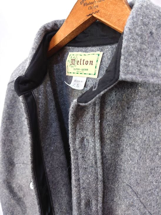 貴重なMelton(メルトン）のデッドストックのCPOシャツです。COLORは