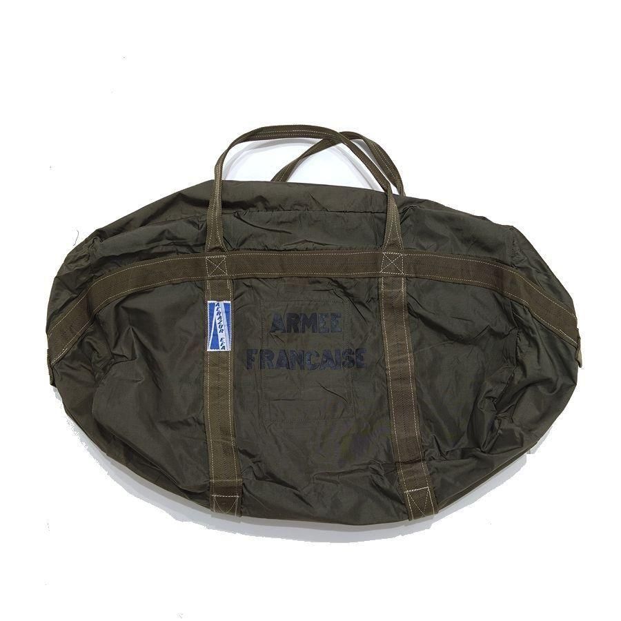 <img class='new_mark_img1' src='https://img.shop-pro.jp/img/new/icons12.gif' style='border:none;display:inline;margin:0px;padding:0px;width:auto;' />DEADSTOCK FRANCE AIR FORCE PARATROOPER BAG 1986ʥǥåɥȥå ե ե ѥ饷塼ȥХå20