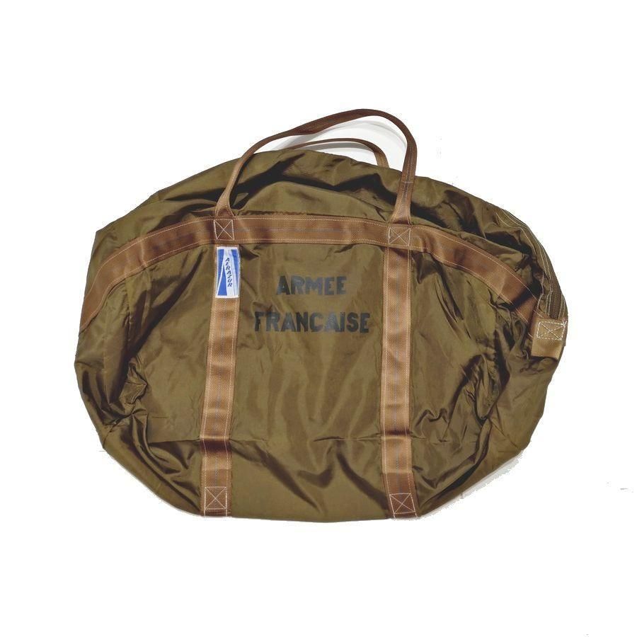 <img class='new_mark_img1' src='https://img.shop-pro.jp/img/new/icons12.gif' style='border:none;display:inline;margin:0px;padding:0px;width:auto;' />DEADSTOCK FRANCE AIR FORCE PARATROOPER BAG 00ʥǥåɥȥå ե ե ѥ饷塼ȥХå24