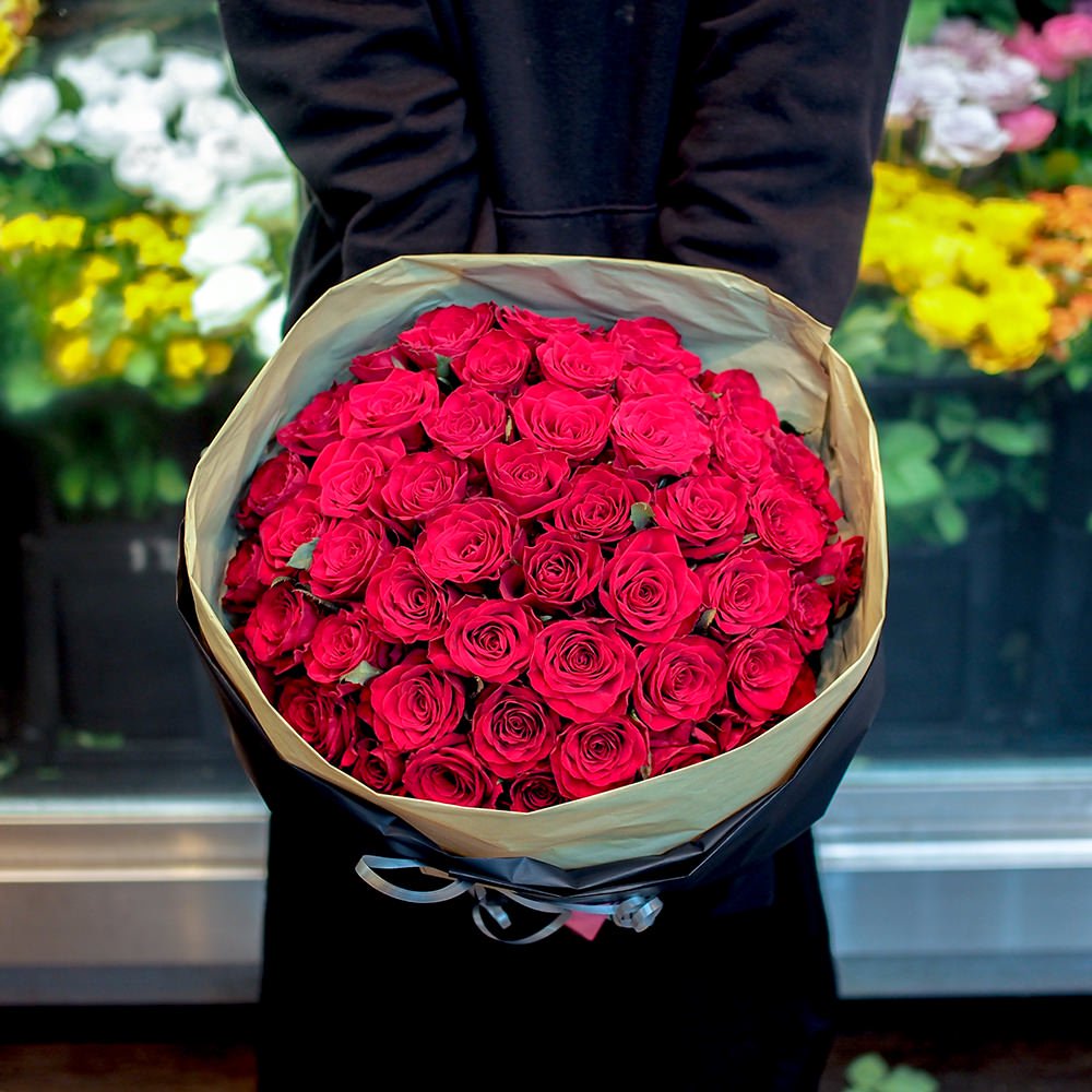 赤バラの花束 ブーケタイプ フラワー バルーンショップ Blossom 神戸 三宮店