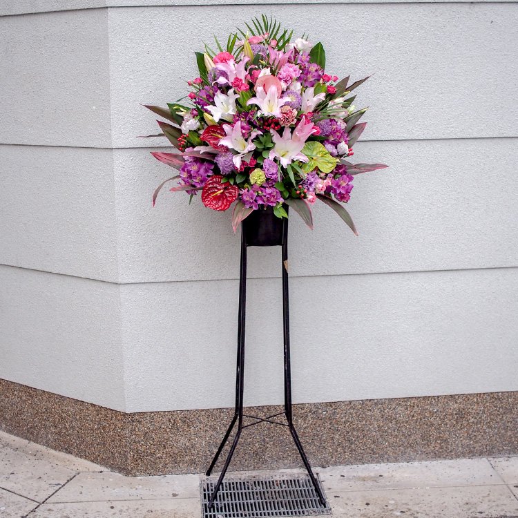 おまかせ1段スタンド花 | フラワー＆バルーンショップ BLOSSOM 神戸