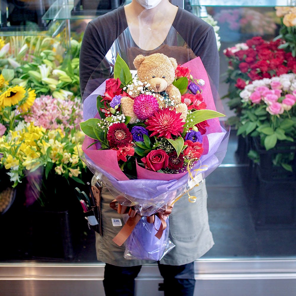 クマのぬいぐるみ花束 フラワー バルーンショップ Blossom 神戸 三宮店