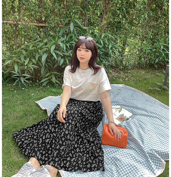 上品なウエストゴムの小花柄ロングスカート☆ - 大きいサイズの韓国 ...