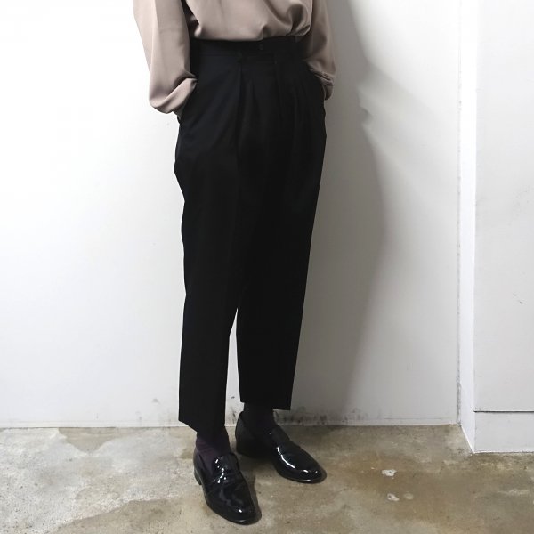 stein WIDE TAPERED TROUSERS ブラック - スラックス