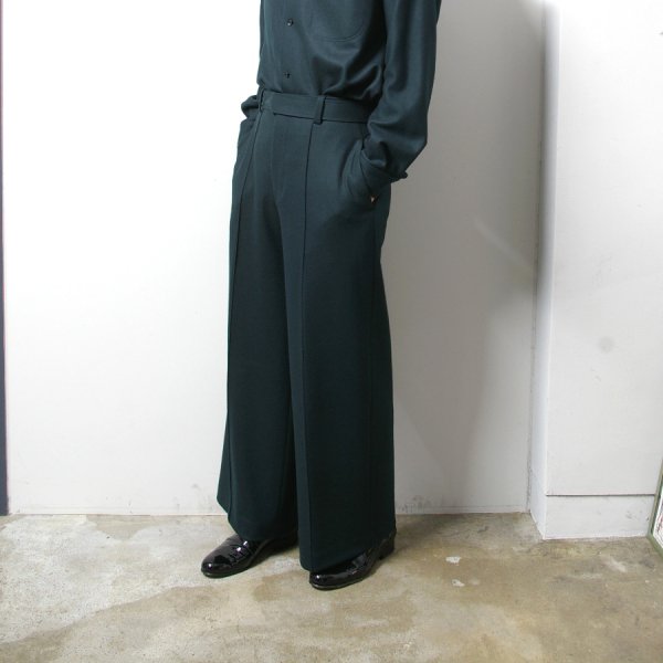 ETHOSENS(エトセンス)/Pin tucked wide slacks/Green
