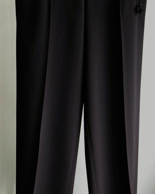 ETHOSENS(エトセンス)/Georgette pin tuck pants/Iron black 通販 取り扱い-CONCRETE RIVER