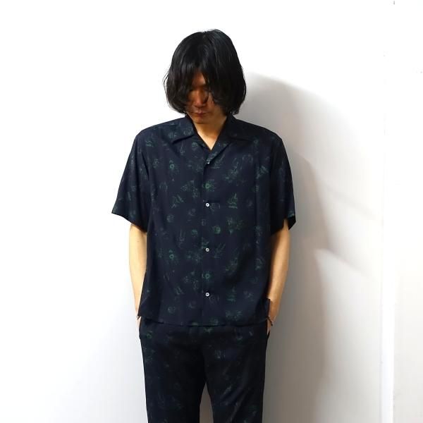 URU/ウル】DOUBLE BREASTED JACKET ｜ ADAM ET ROPE
