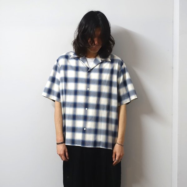 <img class='new_mark_img1' src='https://img.shop-pro.jp/img/new/icons13.gif' style='border:none;display:inline;margin:0px;padding:0px;width:auto;' />URU()/OPEN COLLAR S/S SHIRTS/BLUE