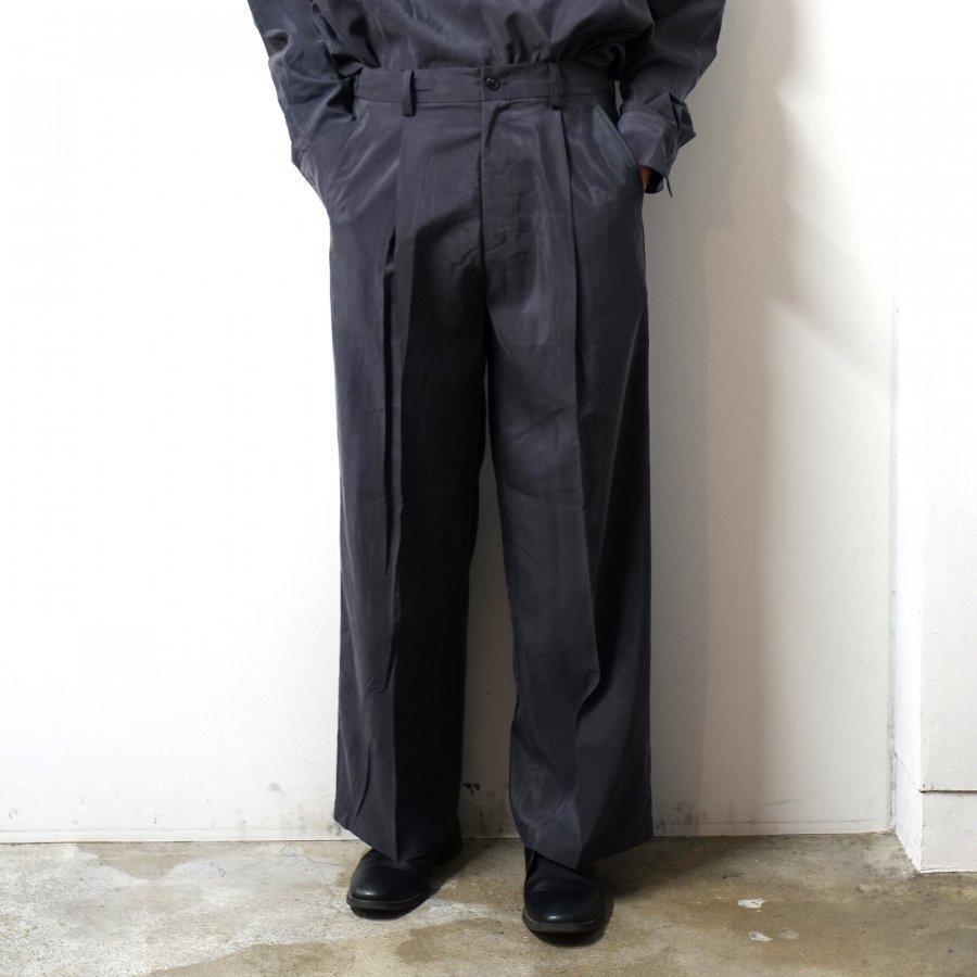 <img class='new_mark_img1' src='https://img.shop-pro.jp/img/new/icons13.gif' style='border:none;display:inline;margin:0px;padding:0px;width:auto;' />ssstein(奿)/SILK NYLON EASY WIDE TROUSERS/CHARCOAL