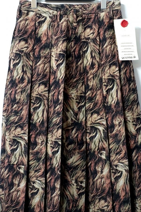SHINYAKOZUKA(シンヤコズカ)/PLEATS SKIRT/BROWN 通販 取り扱い