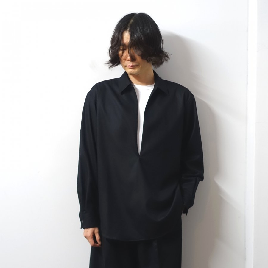 <img class='new_mark_img1' src='https://img.shop-pro.jp/img/new/icons13.gif' style='border:none;display:inline;margin:0px;padding:0px;width:auto;' />ssstein(奿)/OVERSIZED SKIPPER SHIRT/BLACK