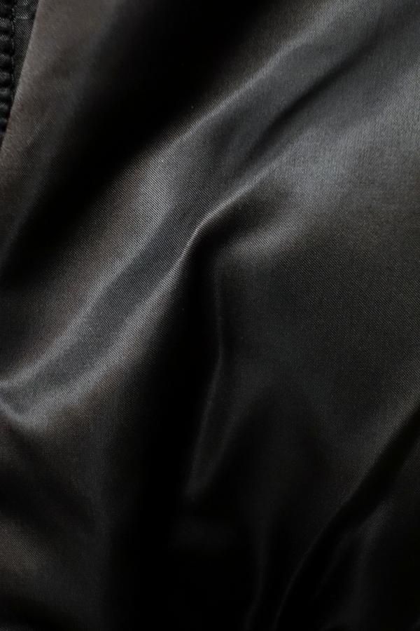 SHINYAKOZUKA(シンヤコズカ)/BOMBER WITH NO BIJOU/BLACK 通販