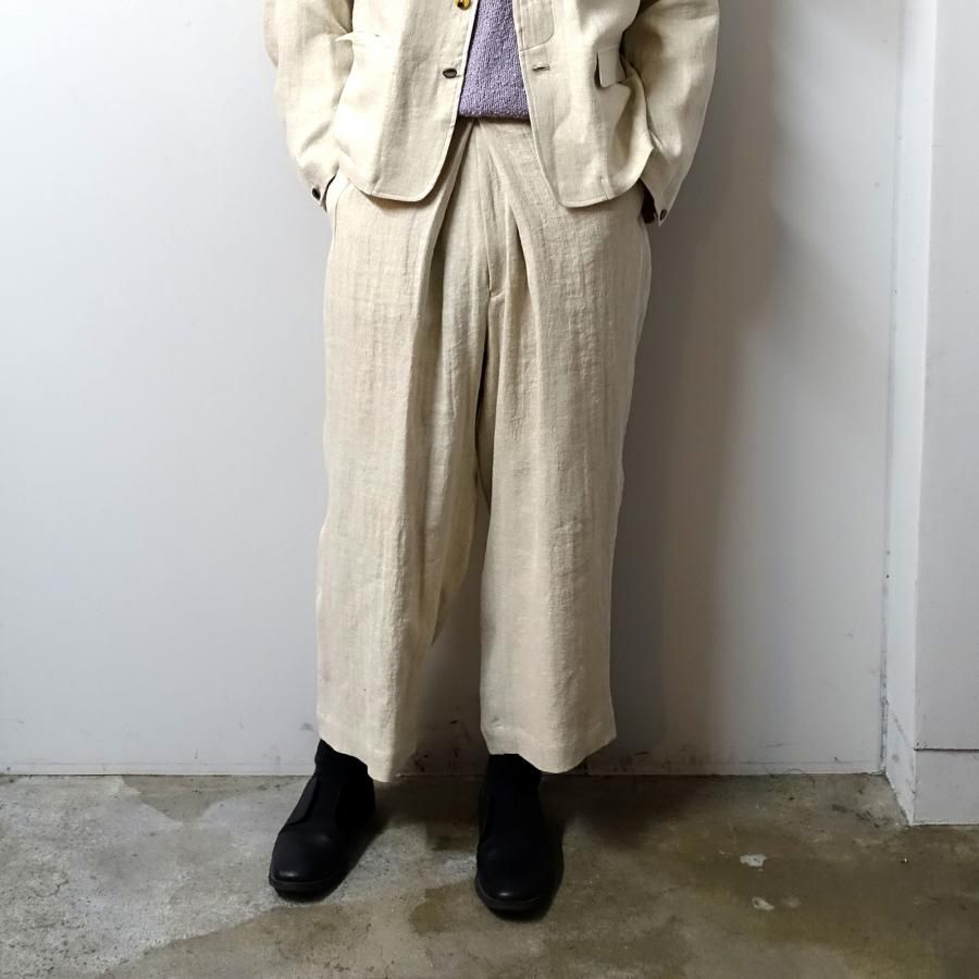 <img class='new_mark_img1' src='https://img.shop-pro.jp/img/new/icons13.gif' style='border:none;display:inline;margin:0px;padding:0px;width:auto;' />URU()/FRONT TUCK PANTS/L.BEIGE